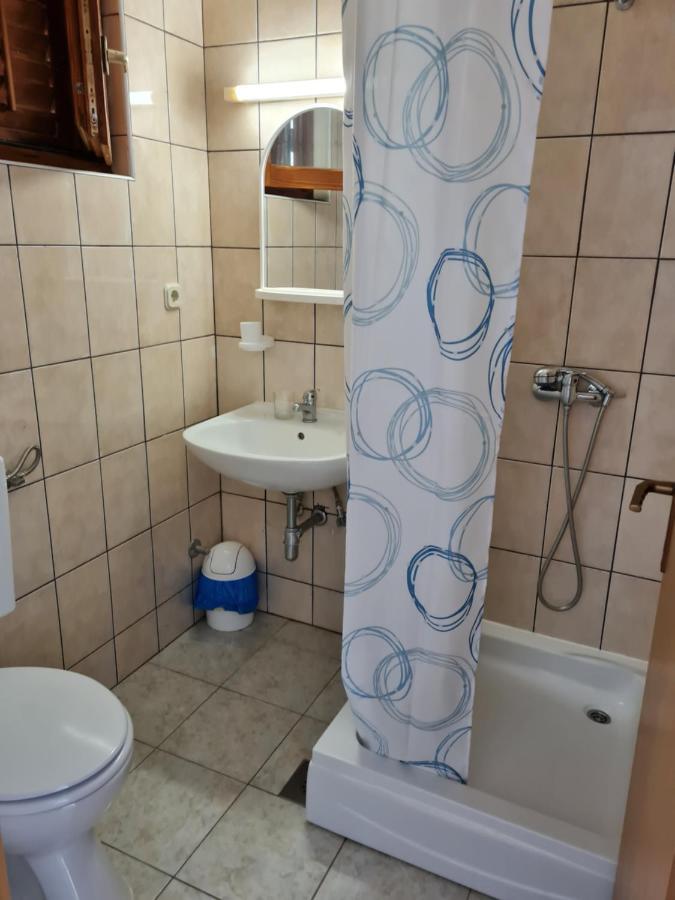 וויס Resort Village T.N. Milna מראה חיצוני תמונה